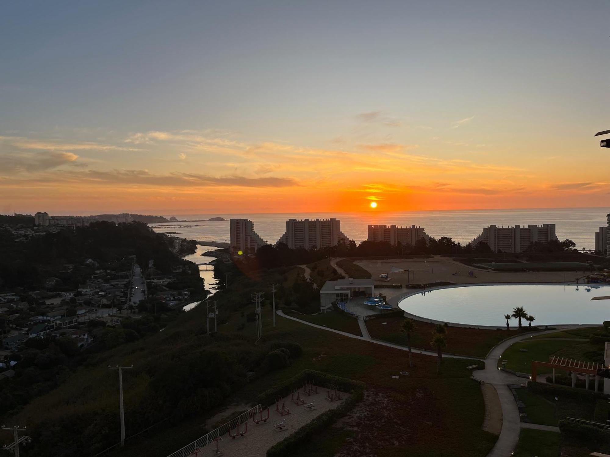 Laguna En Algarrobo Exterior foto